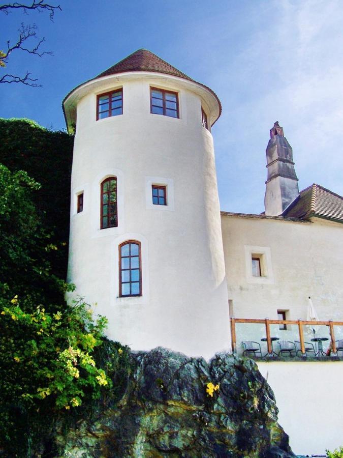 Апартаменты Haus Zum Nibelungenlied Мелк Экстерьер фото